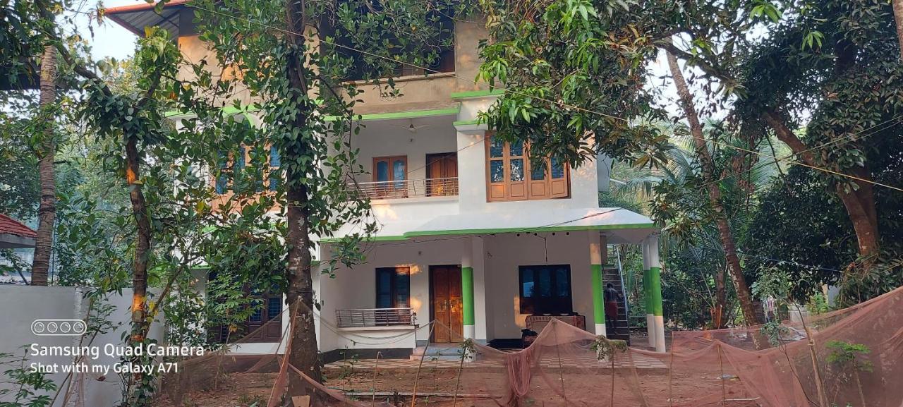 Marari Hopes Villa Mararikulam Buitenkant foto